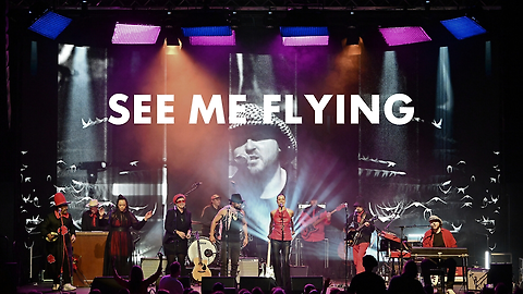 See Me Flying (with Louis TM)
